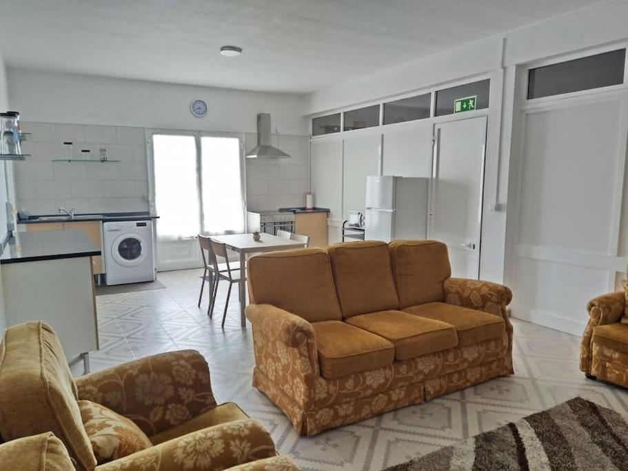Rua De Baixo Apartments Calheta  エクステリア 写真