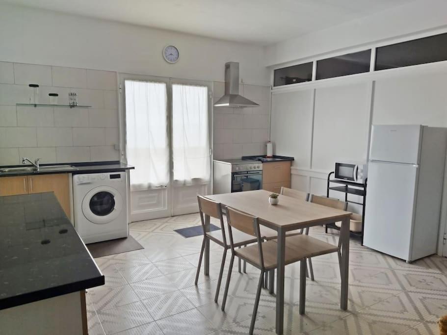 Rua De Baixo Apartments Calheta  エクステリア 写真