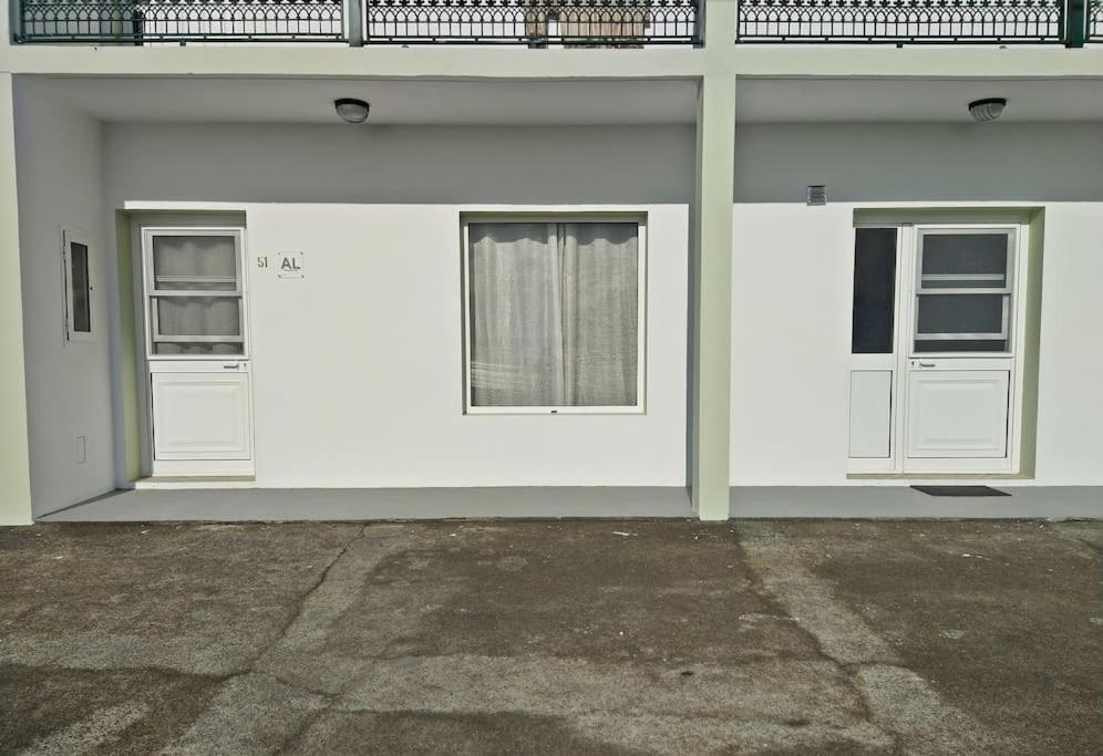 Rua De Baixo Apartments Calheta  エクステリア 写真