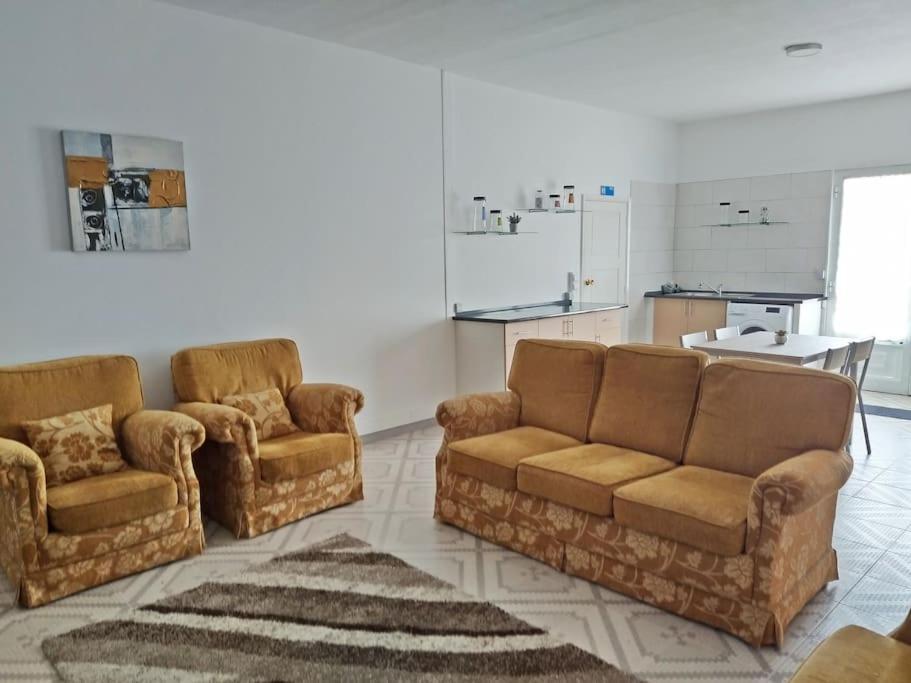 Rua De Baixo Apartments Calheta  エクステリア 写真